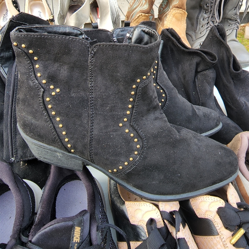 Bamboo Sadie Studded Booties